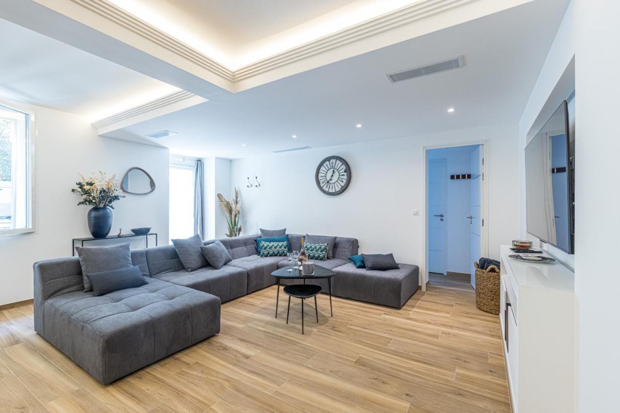 Luxury 3 Bdr Garden & Parking - Angels' Garden Apartment Nice Exterior photo